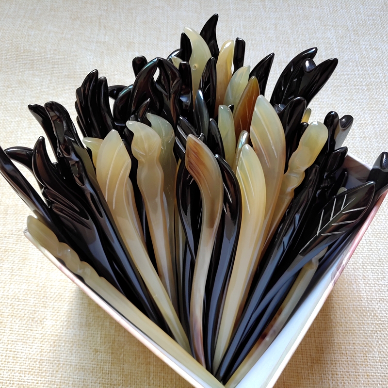 crochet hooks plastic