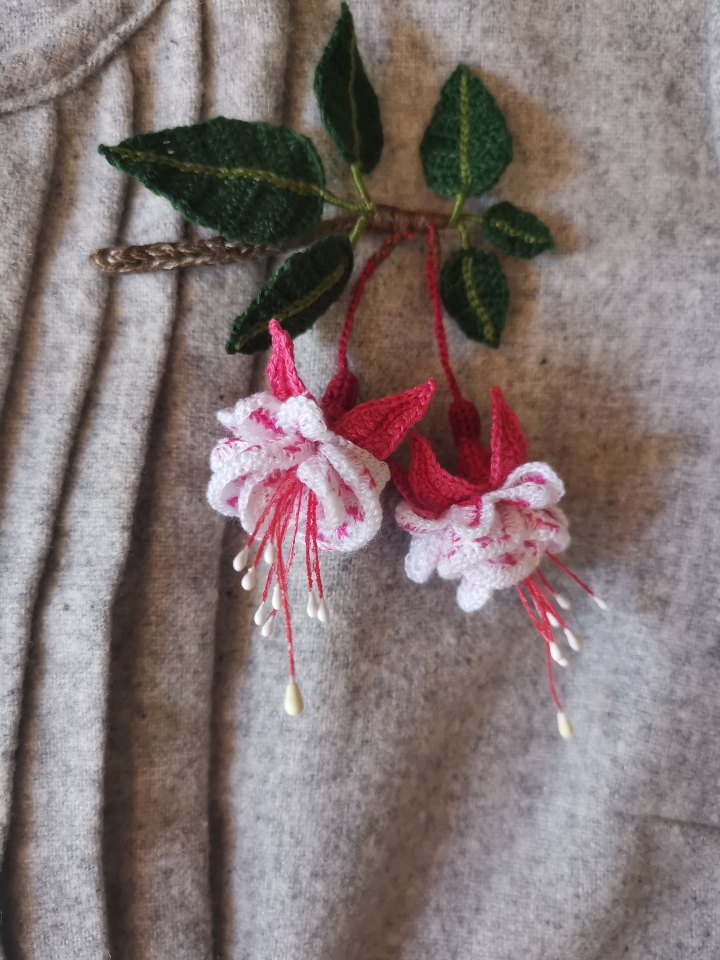 crochet fuchsia pattern