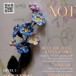 Crochet Bouquet - FORGET-ME-NOT mini flower brooch